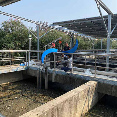 懸掛式潛（qián）水推流器